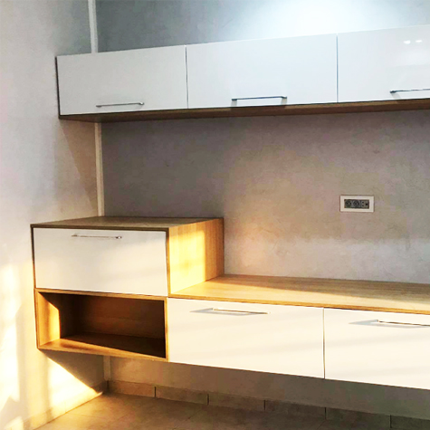 Cuisine en bois laqué local - Chic House